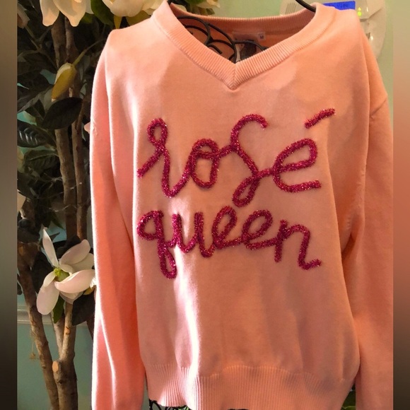QUEEN OF SPARKLES 💖 Pink Rose’ Sweater